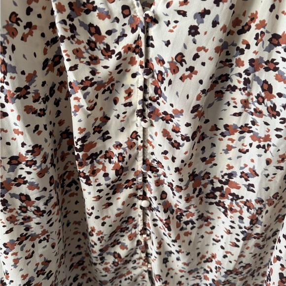 Avara Patterned Cream and Brown Blouse Size Medium - Picture 3 of 5